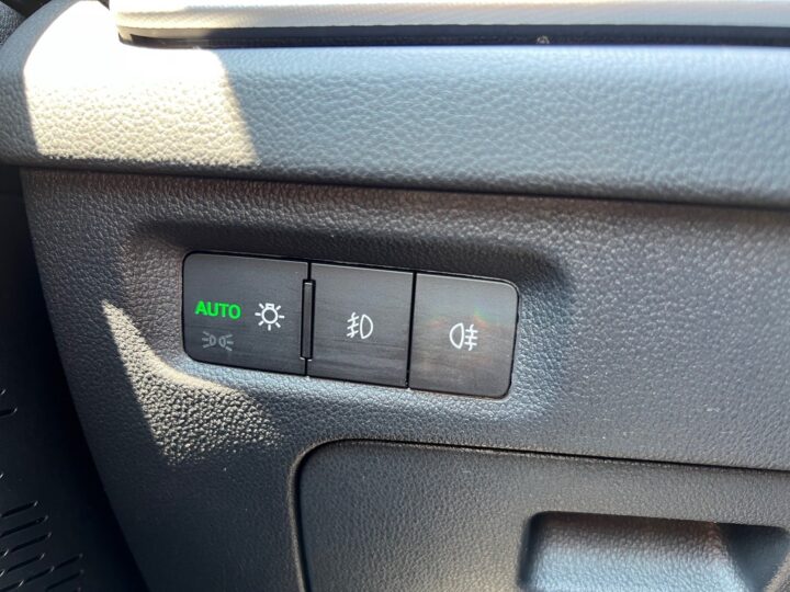 Abbildung Fahrzeugdetailansicht Skoda Octavia - Nr. 47