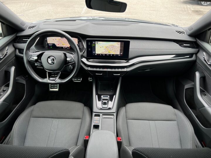 Abbildung Fahrzeugdetailansicht Skoda Octavia - Nr. 9