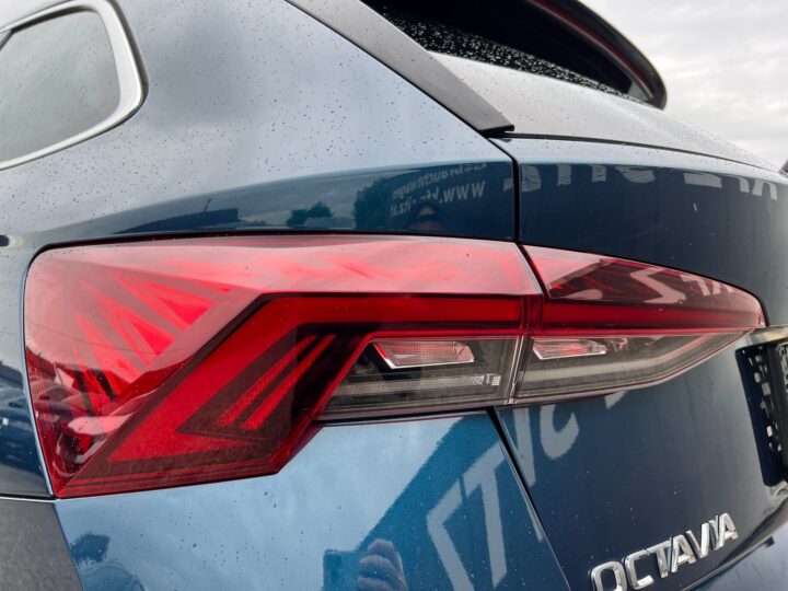 Abbildung Fahrzeugdetailansicht Skoda Octavia - Nr. 39