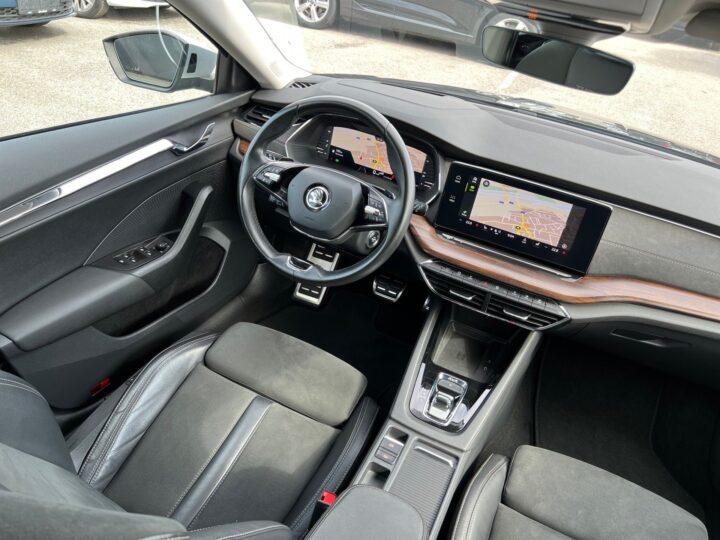 Abbildung Fahrzeugdetailansicht Skoda Octavia - Nr. 11