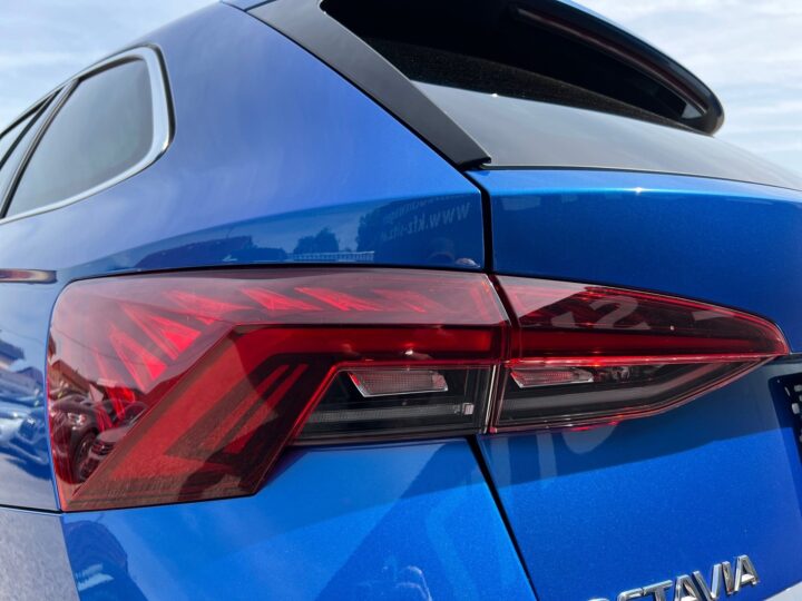 Abbildung Fahrzeugdetailansicht Skoda Octavia - Nr. 39