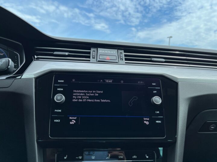 Abbildung Fahrzeugdetailansicht Volkswagen Passat Variant - Nr. 21