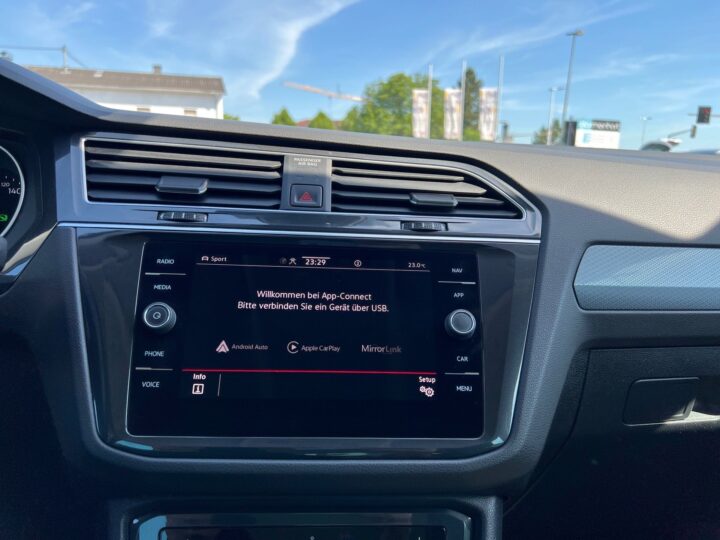 Abbildung Fahrzeugdetailansicht Volkswagen Tiguan - Nr. 20