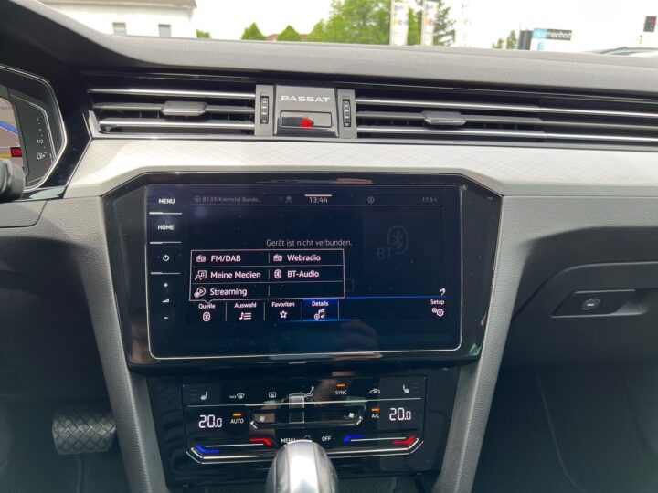 Abbildung Fahrzeugdetailansicht Volkswagen Passat Variant - Nr. 20