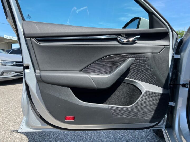 Abbildung Fahrzeugdetailansicht Skoda Octavia - Nr. 28