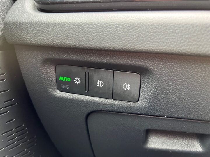 Abbildung Fahrzeugdetailansicht Skoda Octavia - Nr. 45