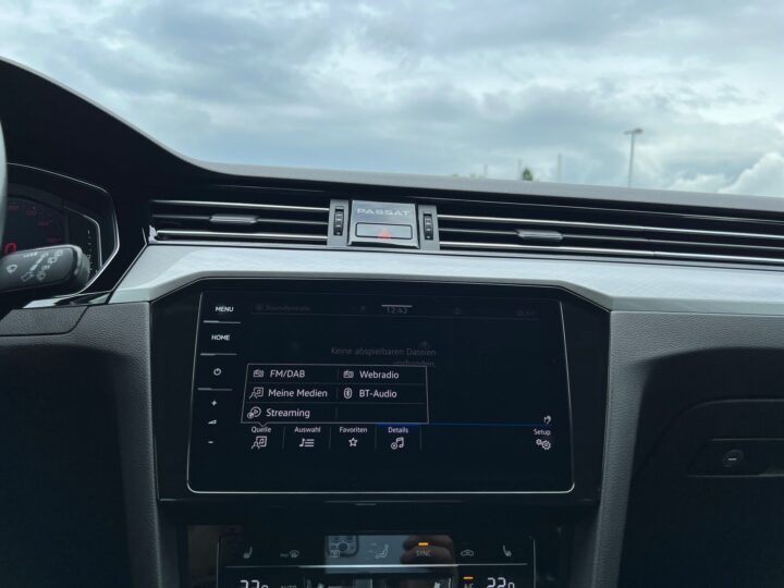 Abbildung Fahrzeugdetailansicht Volkswagen Passat Variant - Nr. 20