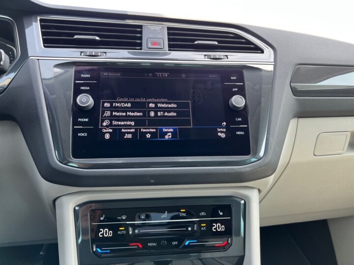 Abbildung Fahrzeugdetailansicht Volkswagen Tiguan - Nr. 20
