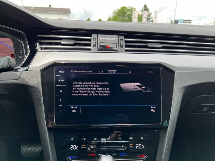 Abbildung Fahrzeugdetailansicht Volkswagen Passat Variant - Nr. 22