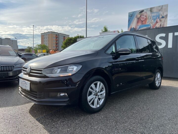 Abbildung Fahrzeugdetailansicht Volkswagen Touran - Nr. 6