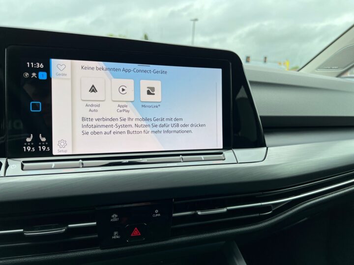 Abbildung Fahrzeugdetailansicht Volkswagen Golf Variant - Nr. 21
