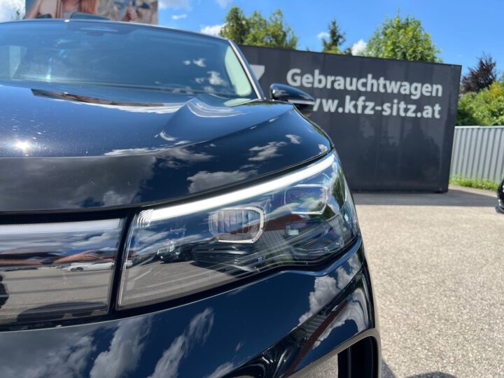 Abbildung Fahrzeugdetailansicht Volkswagen Tiguan - Nr. 36