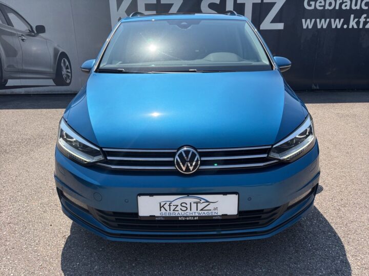 Abbildung Fahrzeugdetailansicht Volkswagen Touran - Nr. 7