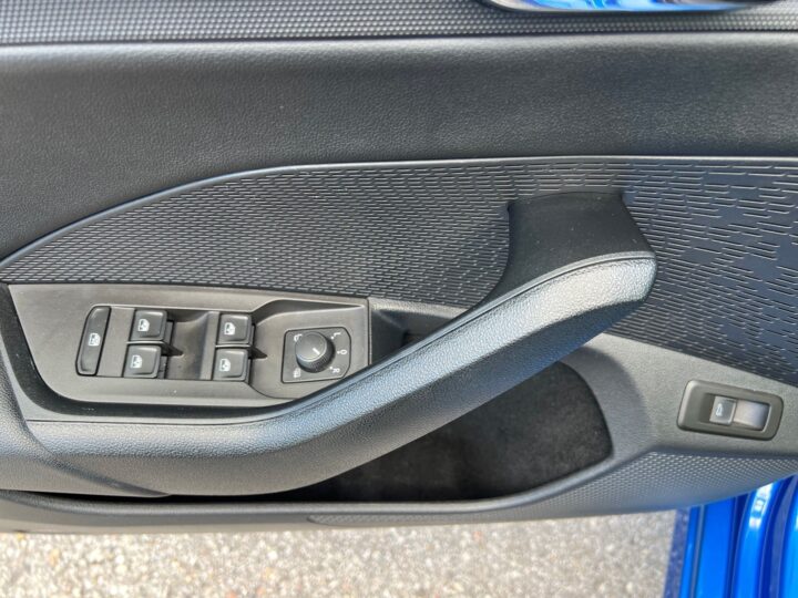 Abbildung Fahrzeugdetailansicht Skoda Octavia - Nr. 32
