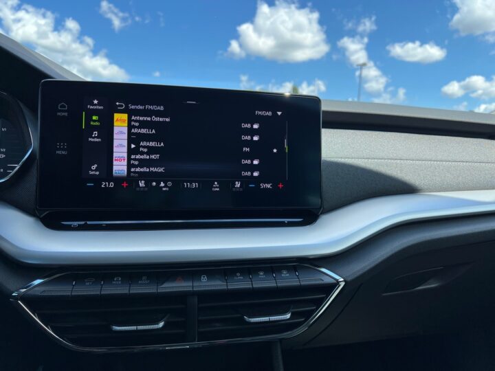 Abbildung Fahrzeugdetailansicht Skoda Octavia - Nr. 19