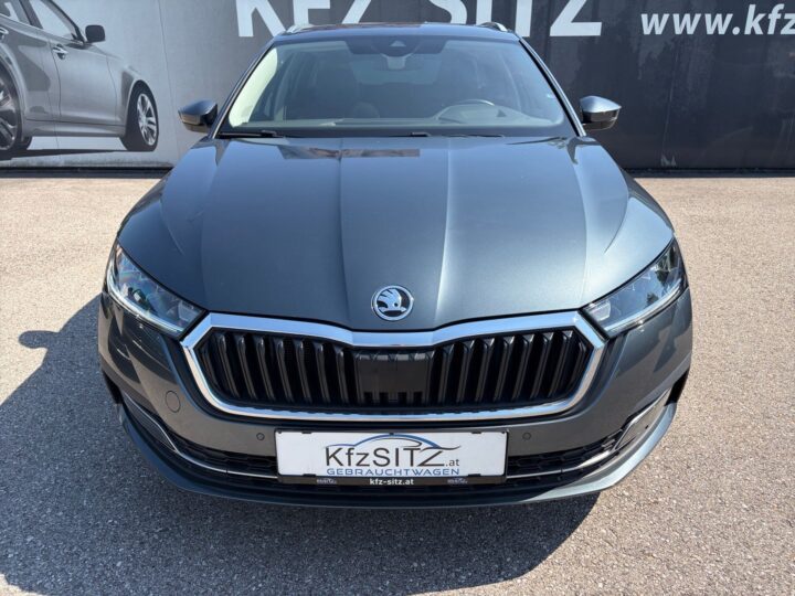 Abbildung Fahrzeugdetailansicht Skoda Octavia - Nr. 7