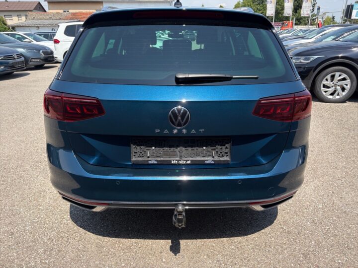 Abbildung Fahrzeugdetailansicht Volkswagen Passat Variant - Nr. 3
