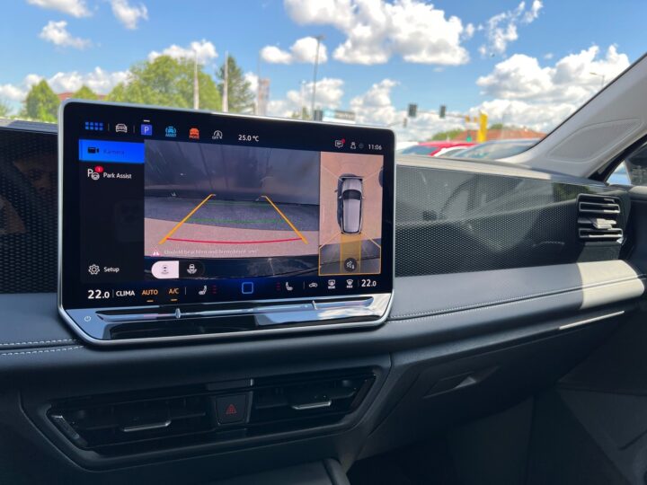 Abbildung Fahrzeugdetailansicht Volkswagen Tiguan - Nr. 28
