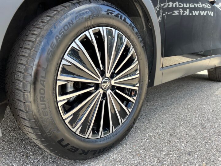 Abbildung Fahrzeugdetailansicht Volkswagen Tiguan - Nr. 37