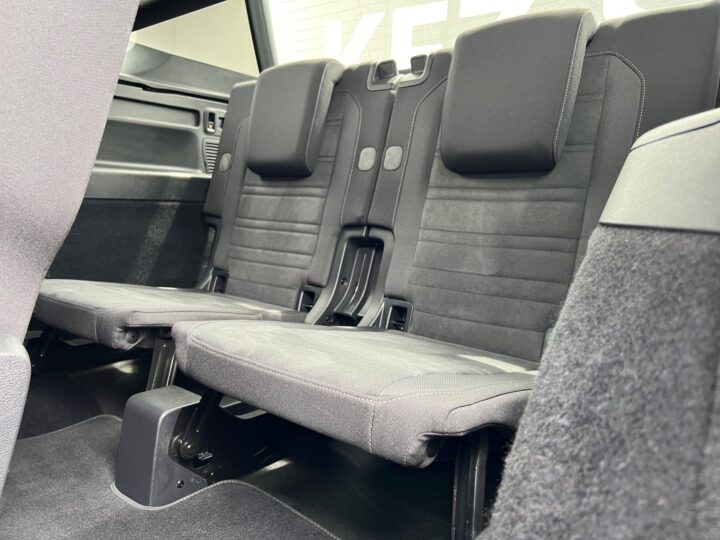 Abbildung Fahrzeugdetailansicht Volkswagen Touran - Nr. 41