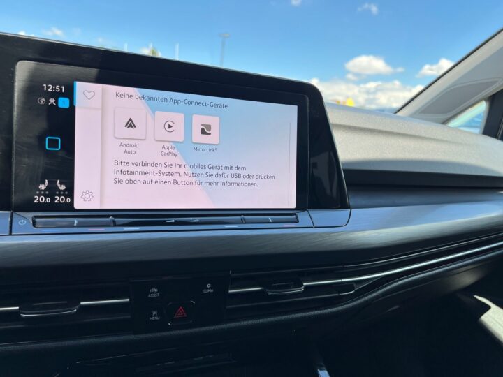Abbildung Fahrzeugdetailansicht Volkswagen Golf Variant - Nr. 20