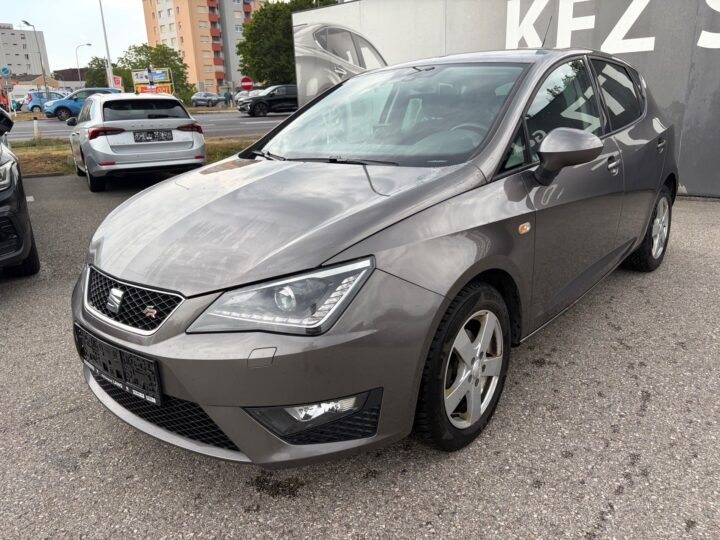 Abbildung Fahrzeugdetailansicht SEAT Ibiza - Nr. 6