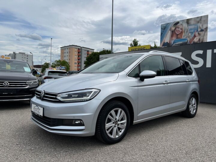 Abbildung Fahrzeugdetailansicht Volkswagen Touran - Nr. 6