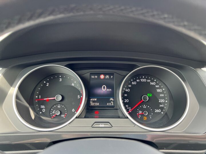 Abbildung Fahrzeugdetailansicht Volkswagen Tiguan - Nr. 16