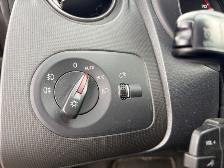 Abbildung Fahrzeugdetailansicht SEAT Ibiza - Nr. 21