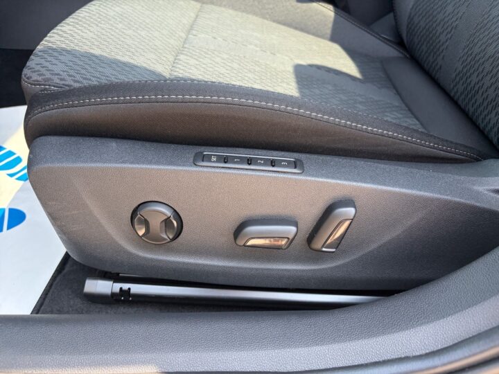 Abbildung Fahrzeugdetailansicht Skoda Octavia - Nr. 32