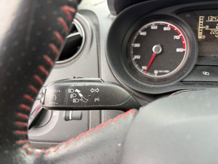 Abbildung Fahrzeugdetailansicht SEAT Ibiza - Nr. 18