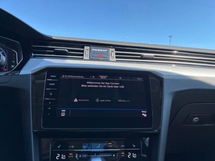 Abbildung Fahrzeugdetailansicht Volkswagen Passat Variant - Nr. 21