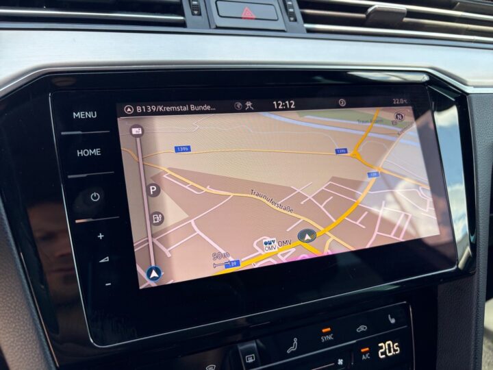 Abbildung Fahrzeugdetailansicht Volkswagen Passat Variant - Nr. 19