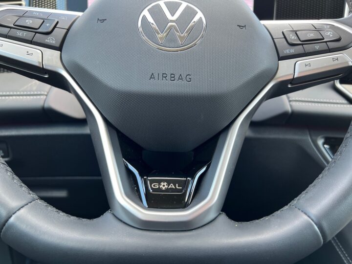 Abbildung Fahrzeugdetailansicht Volkswagen Tiguan - Nr. 44