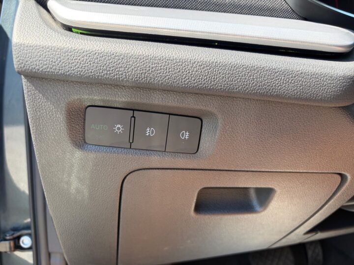 Abbildung Fahrzeugdetailansicht Skoda Octavia - Nr. 30