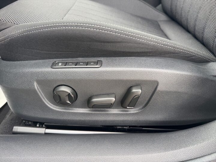 Abbildung Fahrzeugdetailansicht Skoda Superb - Nr. 31