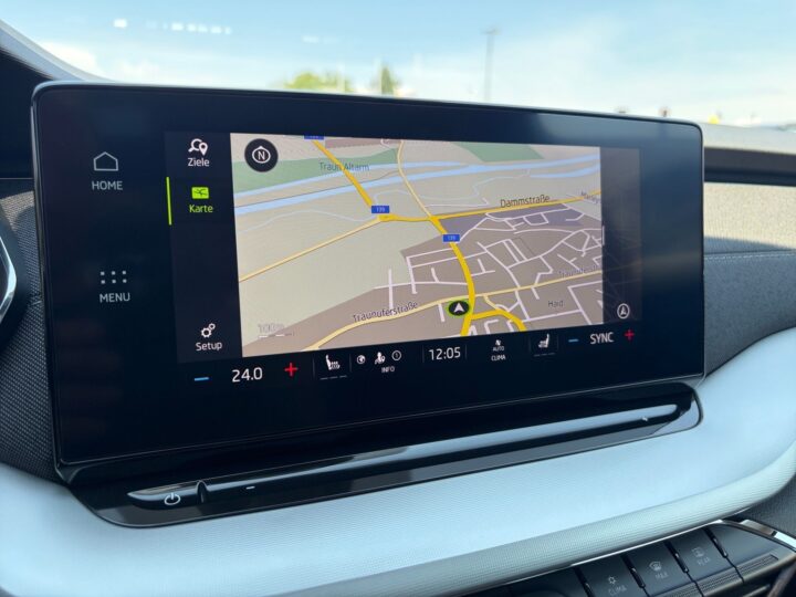Abbildung Fahrzeugdetailansicht Skoda Octavia - Nr. 18