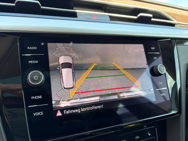 Abbildung Fahrzeugdetailansicht Volkswagen Arteon - Nr. 20