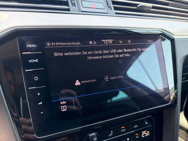 Abbildung Fahrzeugdetailansicht Volkswagen Passat Variant - Nr. 21