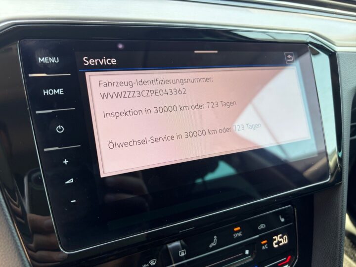 Abbildung Fahrzeugdetailansicht Volkswagen Passat Variant - Nr. 22