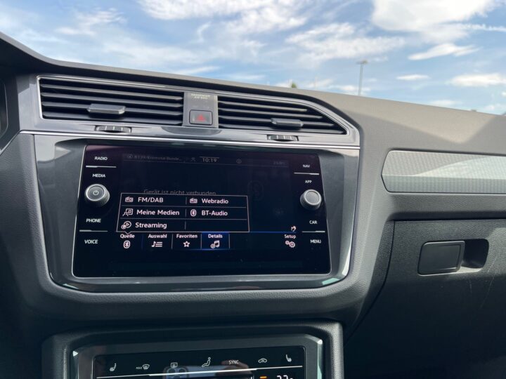 Abbildung Fahrzeugdetailansicht Volkswagen Tiguan - Nr. 20