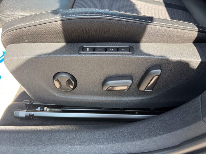 Abbildung Fahrzeugdetailansicht Skoda Octavia - Nr. 31