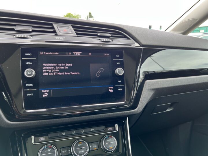 Abbildung Fahrzeugdetailansicht Volkswagen Touran - Nr. 21