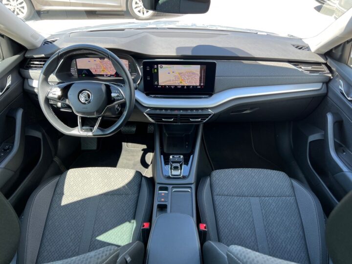 Abbildung Fahrzeugdetailansicht Skoda Octavia - Nr. 9