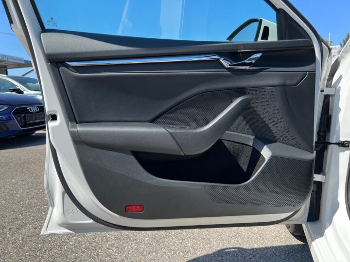 Abbildung Fahrzeugdetailansicht Skoda Octavia - Nr. 29