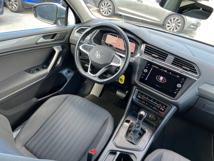 Abbildung Fahrzeugdetailansicht Volkswagen Tiguan Allspace - Nr. 11