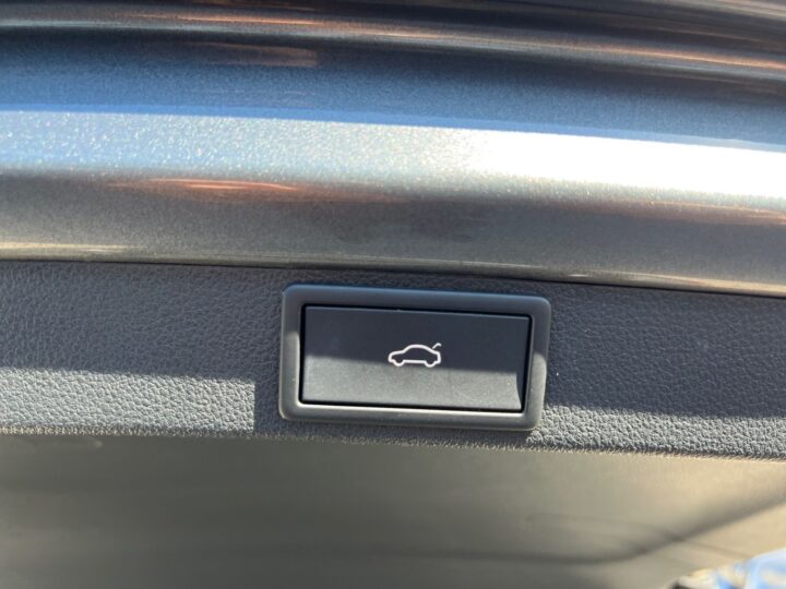 Abbildung Fahrzeugdetailansicht Skoda Octavia - Nr. 40