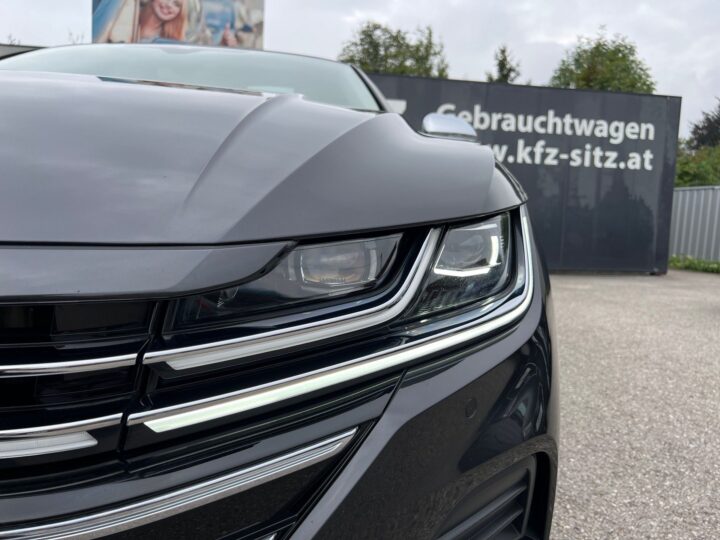 Abbildung Fahrzeugdetailansicht Volkswagen Arteon - Nr. 36