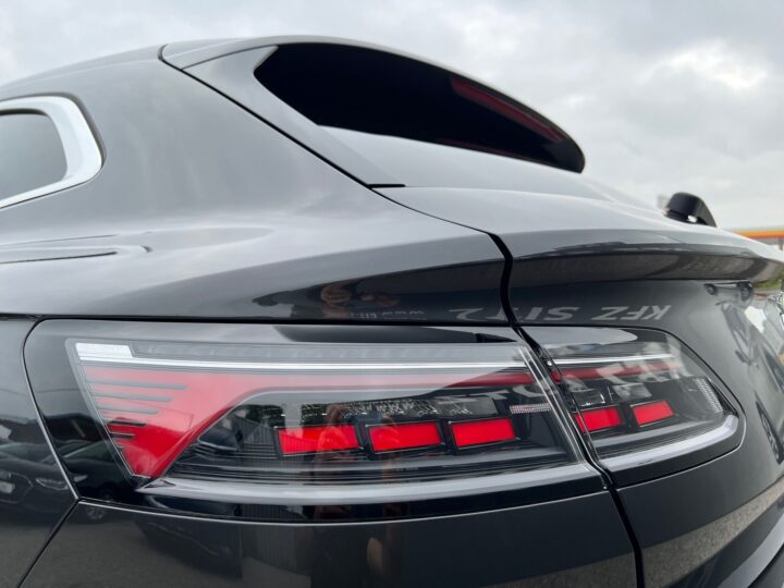 Abbildung Fahrzeugdetailansicht Volkswagen Arteon - Nr. 39