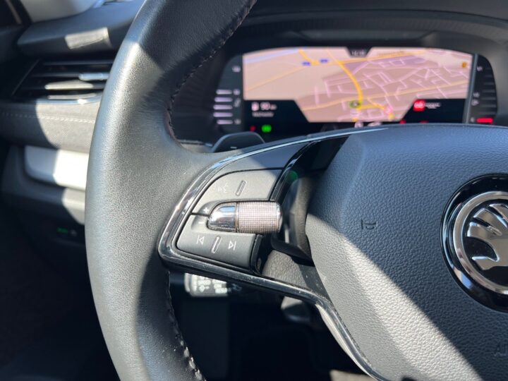 Abbildung Fahrzeugdetailansicht Skoda Octavia - Nr. 42